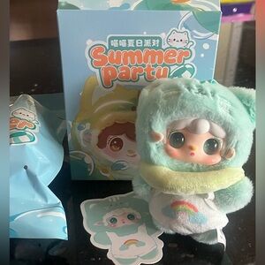 Yooki Summer Party Rainbow Meow Plush